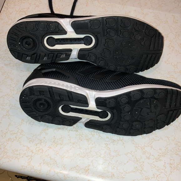 Adidas PYV 702001 7/16 - Picture 6 of 6